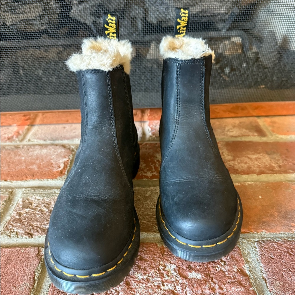 Dr. Martens 2976 Women's Faux Fur Lined Chelsea Boots, Black, UK 5, US 7